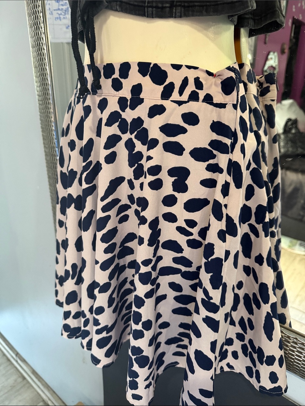 Pleated Animal Print A-Line Skirt - Blush & navy blue